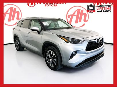 Used 2024 Toyota Highlander XLE