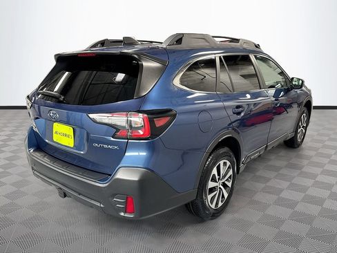 Used 2020 Subaru Outback Premium w/ Popular Package #1 AWD/4WD image 4