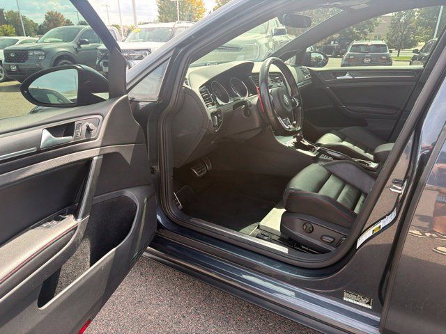 Used 2018 Volkswagen GTI Autobahn FWD image 14