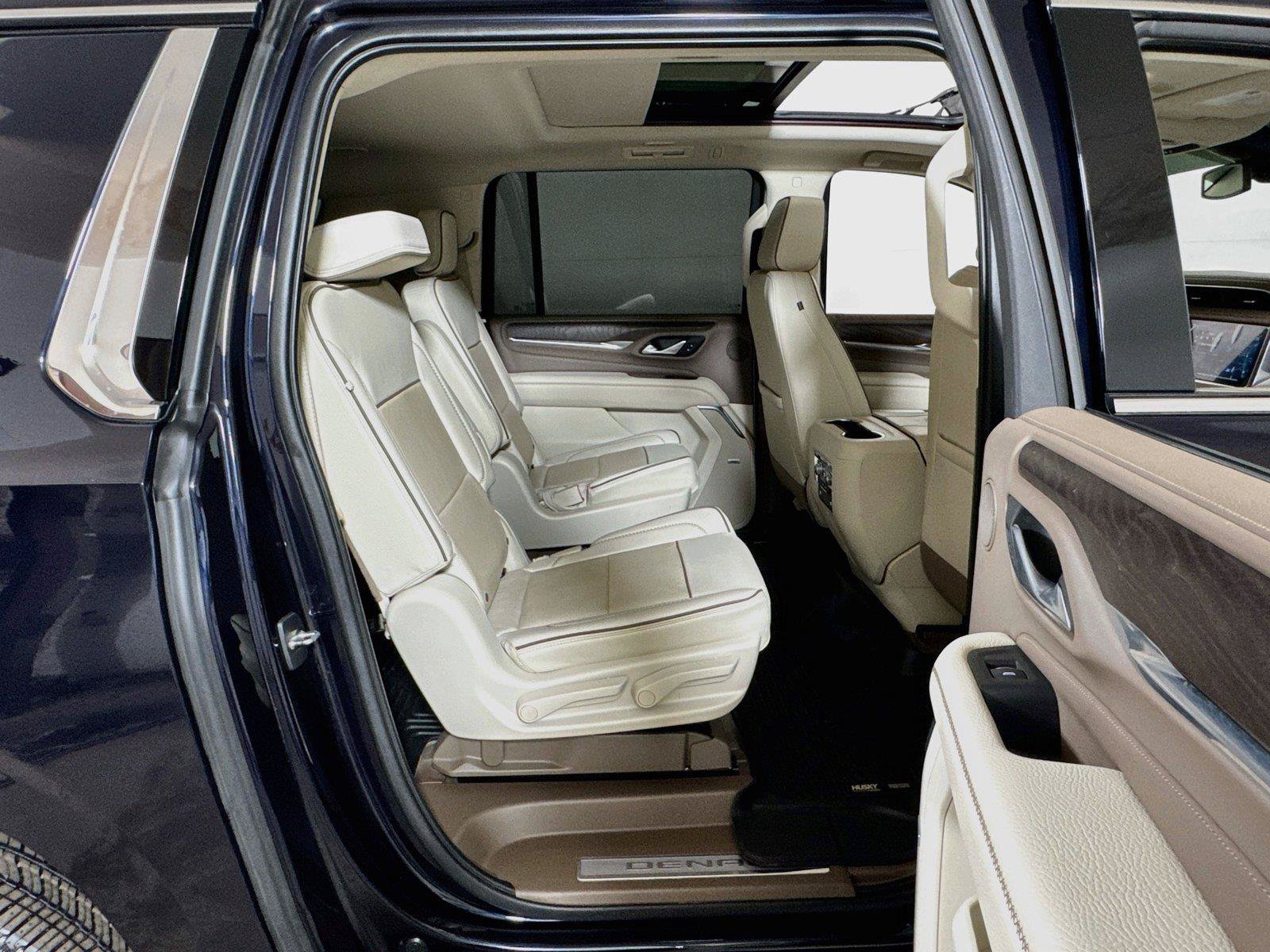 Certified 2022 GMC Yukon XL Denali AWD/4WD image 28