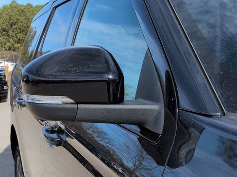 New 2025 Ford Expedition Platinum w/ Stealth Performance Package image 11