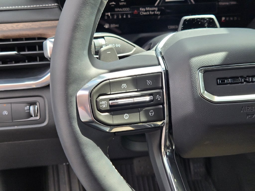 Used 2026 GMC Acadia Denali Ultimate w/ LPO, Floor Liner Package FWD image 33