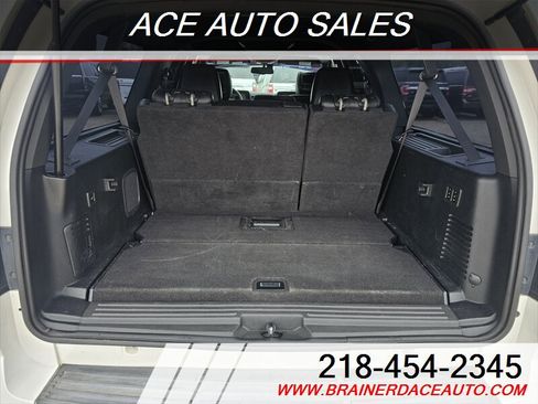 Used 2012 Lincoln Navigator L 4WD image 22