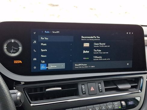 Certified 2025 Lexus ES 300h F Sport image 18