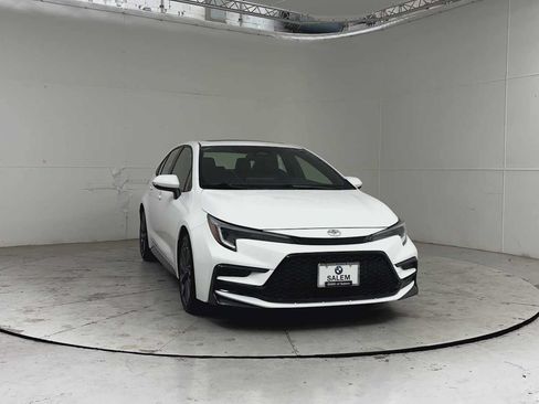 Used 2024 Toyota Corolla XSE FWD image 9