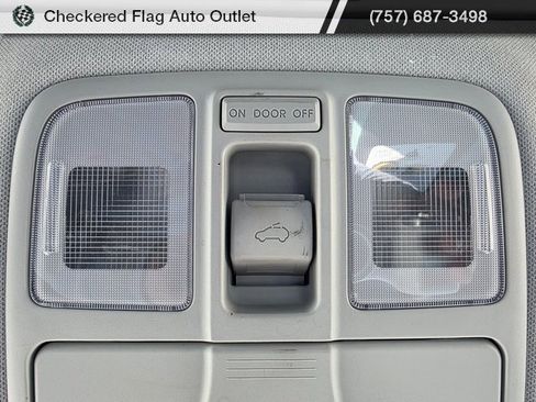 Used 2013 Hyundai Tucson Limited w/ Premium Pkg image 11