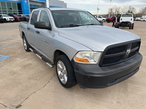 Used 2012 RAM 1500 Tradesman w/ Trailer Brake Control Group image 3