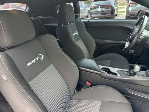 Used 2022 Dodge Challenger SRT Hellcat RWD image 15