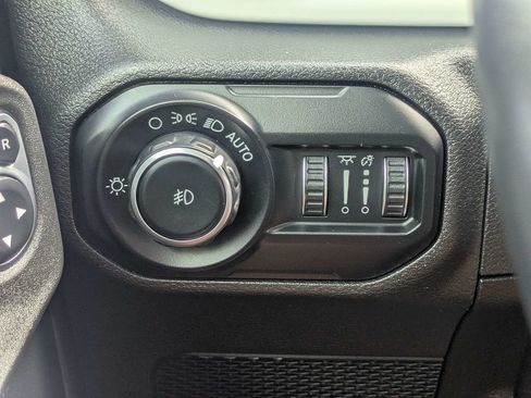 Used 2021 Jeep Wrangler Unlimited Sport AWD/4WD image 22