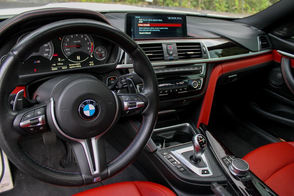 Used 2018 BMW M4 Coupe RWD image 9
