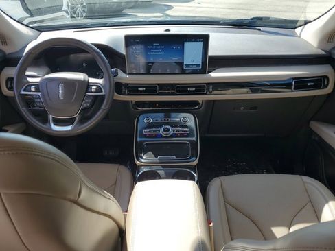 Certified 2023 Lincoln Nautilus Reserve image 16