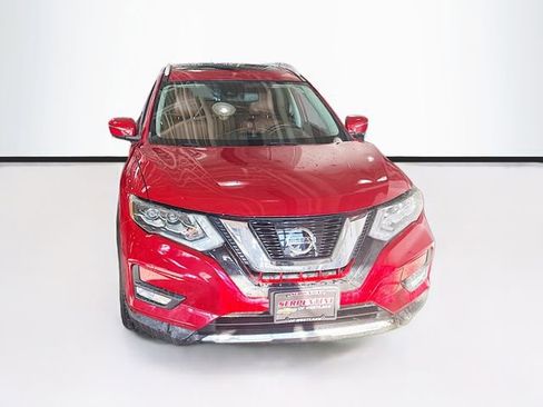 Used 2017 Nissan Rogue SL w/ SL Premium Package image 4