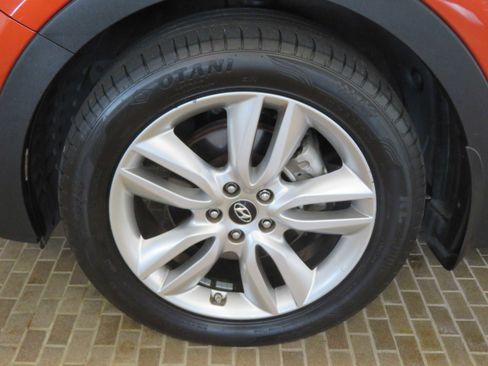 Used 2015 Hyundai Santa Fe Sport 2.0T w/ Option Group 05 image 7