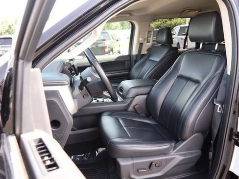 Certified 2024 Ford Expedition Max XLT AWD/4WD image 9