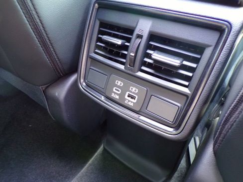 Certified 2026 Subaru Forester Limited AWD/4WD image 10