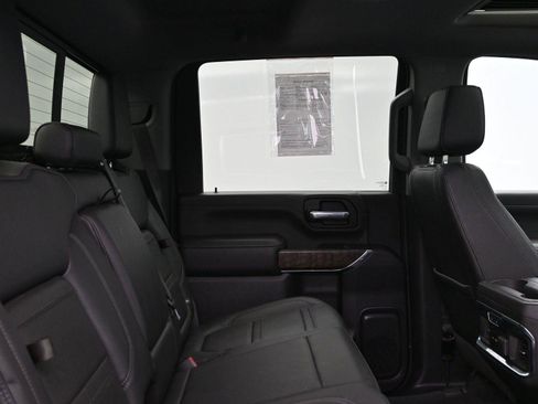 Used 2023 GMC Sierra 3500 Denali w/ Denali Ultimate Package image 15