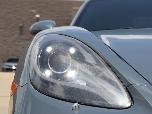 Used 2017 Porsche 718 Boxster S image 74