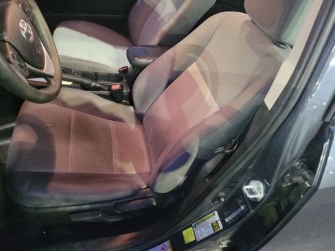 Used 2017 Toyota Corolla CE image 5