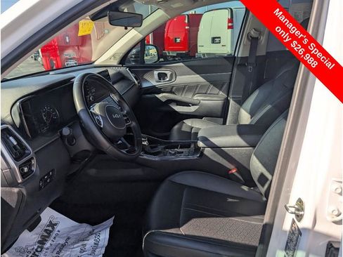 Used 2022 Kia Sorento SX image 13
