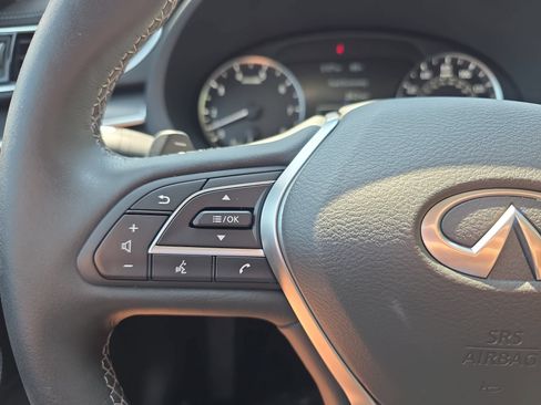 Certified 2025 INFINITI QX50 Pure AWD/4WD image 17