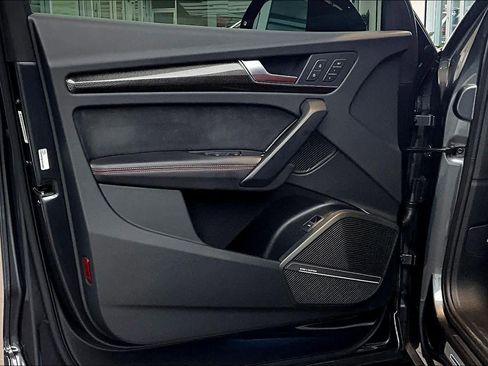 Used 2024 Audi SQ5 Premium Plus w/ S Sport Package image 20