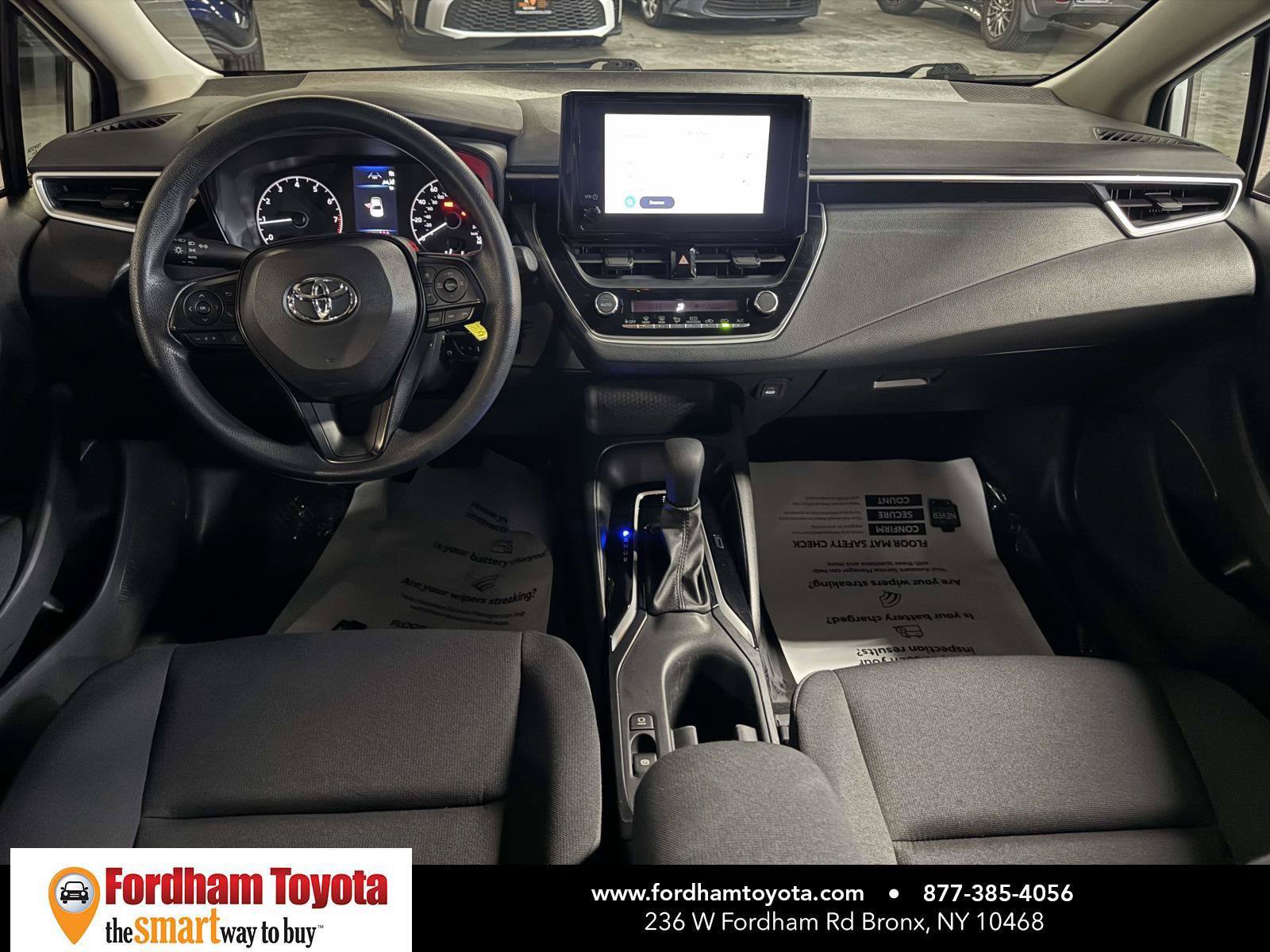 Used 2023 Toyota Corolla LE FWD image 13