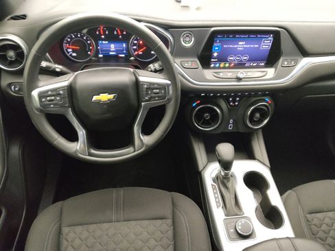Used 2022 Chevrolet Blazer LT FWD image 22