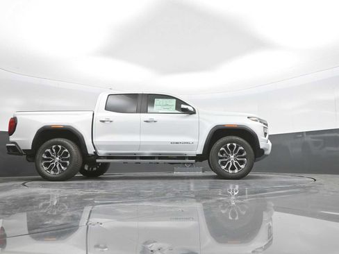 New 2026 GMC Canyon Denali AWD/4WD image 43