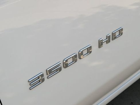 Used 2024 Chevrolet Silverado 3500 W/T w/ WT Convenience Package RWD image 9
