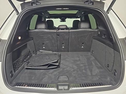 Certified 2022 Mercedes-Benz GLE 350 4MATIC w/ AMG Line Exterior image 13