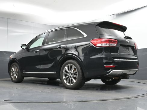Used 2016 Kia Sorento SX image 28
