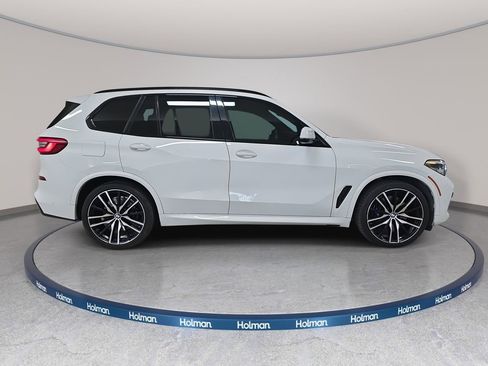 Used 2019 BMW X5 xDrive50i w/ M Sport Package image 6