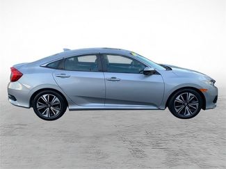 Used 2017 Honda Civic EX-L video 2