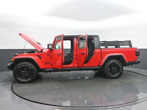Used 2021 Jeep Gladiator Sport AWD/4WD image 53