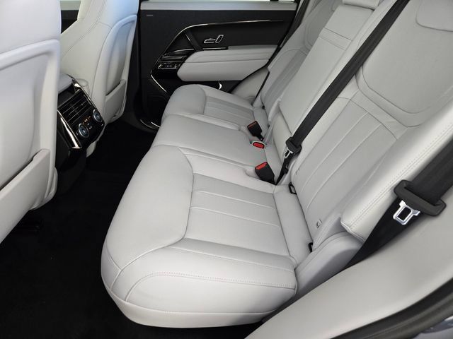 New 2026 Land Rover Range Rover Sport SE AWD/4WD image 5