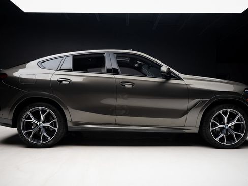 Used 2026 BMW X6 xDrive40i AWD/4WD image 36