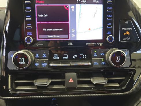 Used 2022 Toyota Highlander XSE image 24