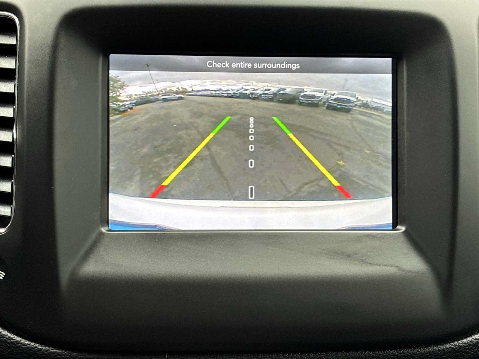 Used 2017 Jeep Compass Latitude w/ Popular Equipment Group FWD image 22