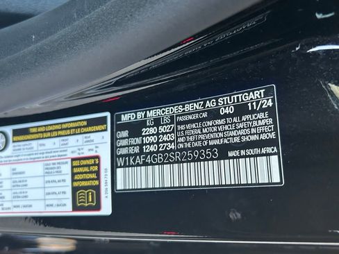 Used 2025 Mercedes-Benz C 300 Sedan image 48