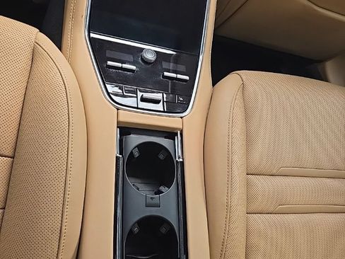 Used 2023 Porsche Panamera 4S w/ Premium Package AWD/4WD image 19