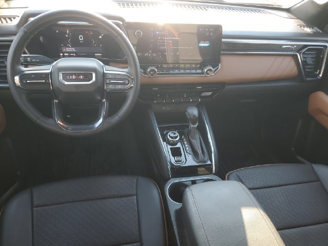 Certified 2023 GMC Canyon AT4 w/ AT4 Premium Package AWD/4WD image 11