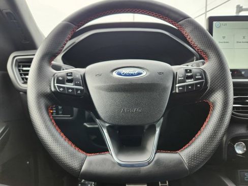 Certified 2023 Ford Escape ST-Line w/ Tech Pack #1 image 15