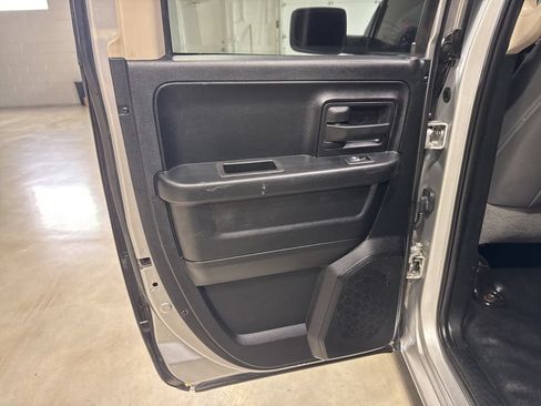 Used 2018 RAM 1500 Tradesman RWD image 24
