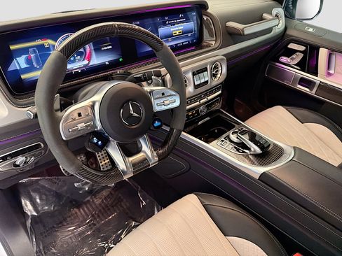 Used 2024 Mercedes-Benz G 63 AMG 4MATIC image 7