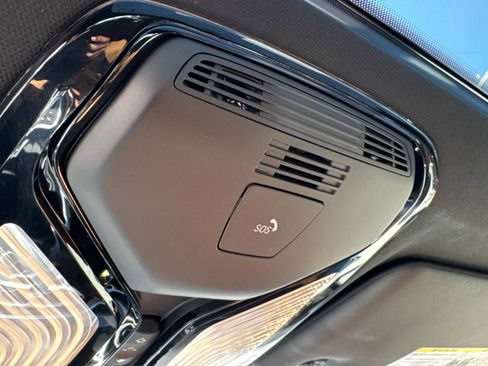 Used 2024 BMW M240i xDrive Coupe w/ Premium Package image 25