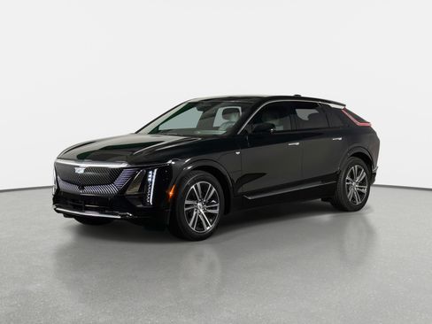 Used 2024 Cadillac Lyriq Luxury RWD image 13