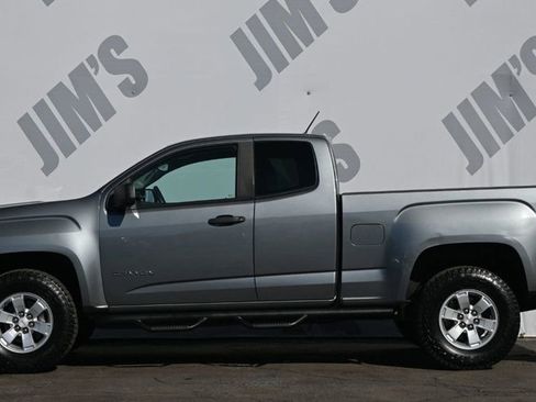 Used 2018 GMC Canyon W/T image 6