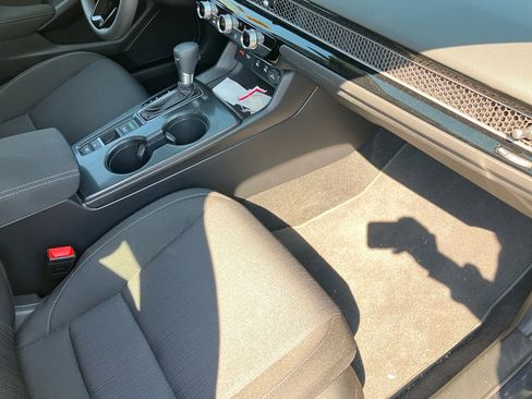 Certified 2025 Honda Civic LX image 32