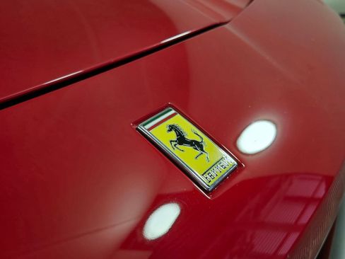 Used 2017 Ferrari 488 GTB RWD image 7