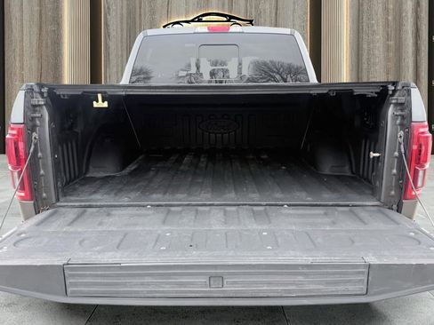Used 2016 Ford F150 Limited image 14
